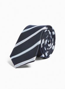 Cravate bleu marine rayée