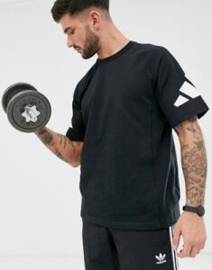 Adidas Training heavy t-shirt in black