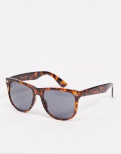 AJ Morgan large sunglasses in tortoiseshell-Brown
