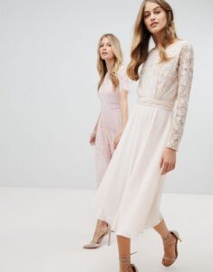 Amelia Rose Embroidered Long Sleeve Midi Dress With Plunge Back Detail-Pink