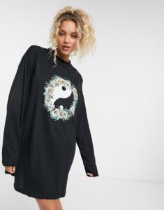 Another Reason long sleeve t-shirt dress with yin yang logo-Black
