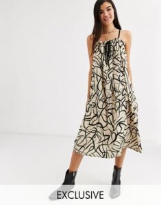 Another Reason volume midi dress with drawstring detail in abstract print-Beige
