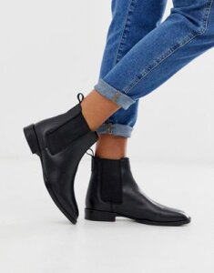 ASOS DESIGN April leather chelsea boots in black
