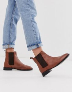 ASOS DESIGN April leather chelsea boots in tan-Brown