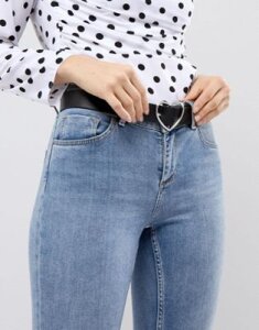 ASOS DESIGN heart buckle waist and hip jeans belt in silver-Black