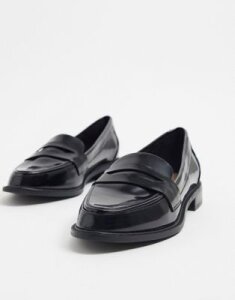 ASOS DESIGN Mail loafer flat shoes in black