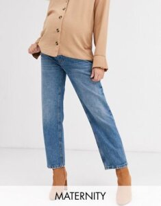 ASOS DESIGN Maternity Mid rise 'off duty' straight leg jeans in mid vintage wash with over the bump band-Blue