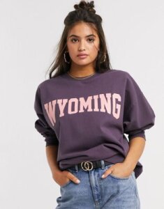 ASOS DESIGN oversized sweatshirt with Wyoming print in wash-Red