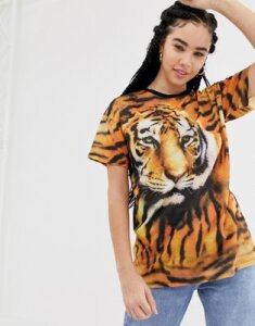 ASOS DESIGN oversized t-shirt with photographic tiger print-Multi