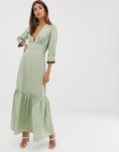 ASOS DESIGN plunge tea maxi dress with pep hem-Green