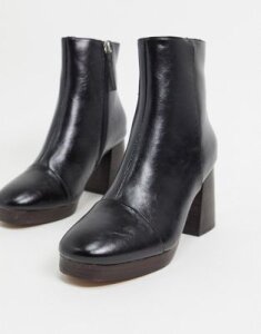 ASOS DESIGN Rhona platform boots in black