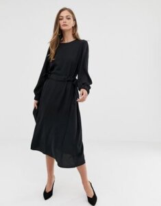 ASOS DESIGN ruched waist chuck on midi dress with long sleeves-Black