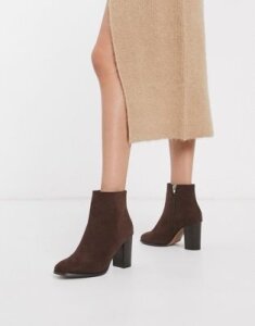 ASOS DESIGN Rye heeled ankle boots in brown