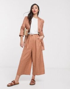 ASOS DESIGN splendid linen suit culottes-Brown