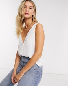 ASOS DESIGN v neck crinkle tank with button front in white