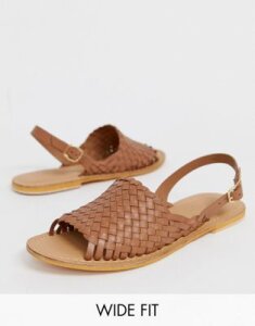 ASOS DESIGN Wide Fit Fraction leather woven flat sandals-Tan