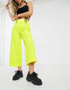ASOS DESIGN wide leg shell pants in bright yellow-Black