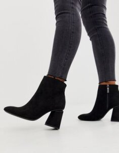 Bershka faux suede zip side kitten heel boots in black