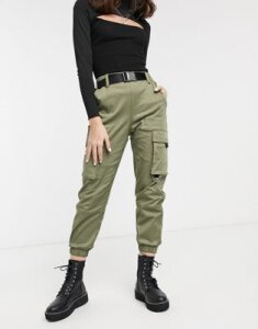 Bershka slouchy cargo pants in khaki-Green