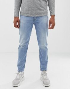 Diesel Mharky 90s slim fit jeans in 080AF light wash-Blue