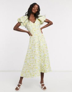 Dream Sister Jane midi tea dress with faux pearl buttons and puff sleeves in floral jacquard-White