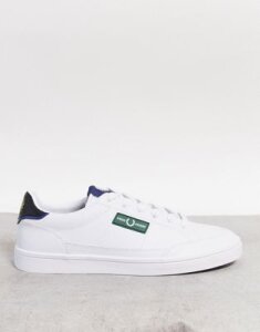 Fred Perry Deuce leather sneakers with tab logo in white
