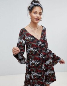 Glamorous Long Sleeve Tea Dress With Button Front In Antique Floral-Black