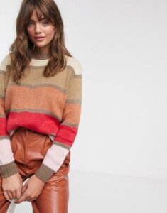 Glamorous sweater in soft multi colored stripe