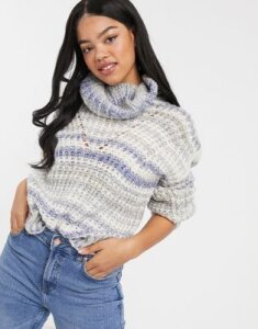 Hollister turtleneck sweater in oatmeal stripe-Cream