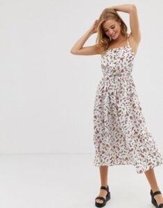 Influence midi dress with tiers in ditsy floral print-White