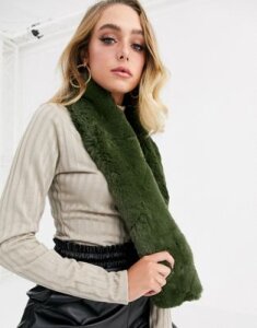 Jayley faux fur wrap through scarf-Green