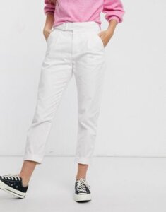 JDY belted pants in white