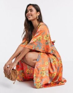 Liquorish wrap kimono sleeve dress in floral-Multi