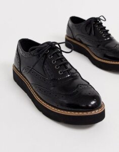 London Rebel chunky lace up brogue in black