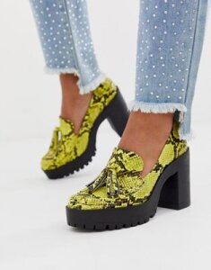 London Rebel chunky platform shoes in yellow snake