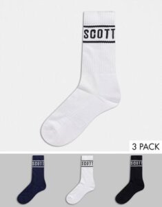 Lyle & Scott 3 pack logo sports socks in black, white, and navy-Multi