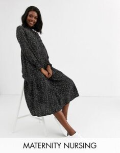 Mamalicious Maternity smock midi dress with nursing button function in black smudge print