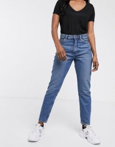 Monki Kimomo high waist mom jeans with organic cotton in classic blue