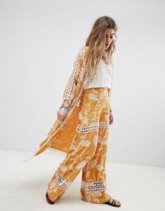 Native Rose Festival Flares In Embroidered Lace-Yellow