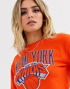 NBA New York Knicks logo cropped t-shirt-Orange