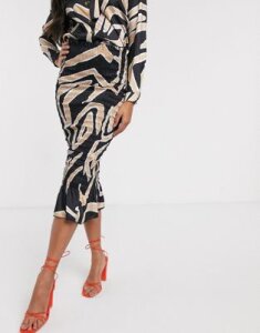 Never Fully Dressed shirred midi bodycon skirt o ord in mono abstract print-Multi