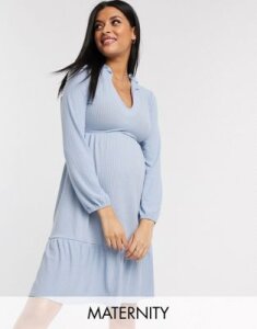 New Look Maternity pie crust v neck tiered smock dress in pale blue