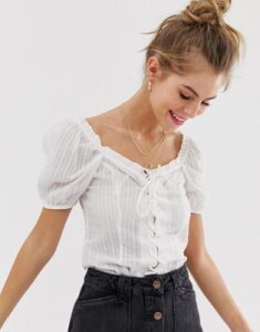 New Look puff sleeeve blouse in off white
