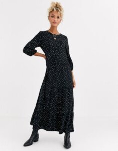 New Look tiered midaxi smock dress in polka dot-Black
