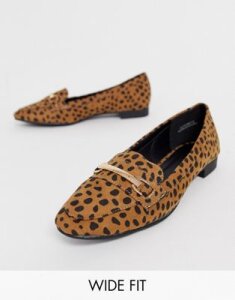 New Look wide fit suedette loafer in animal print-Stone