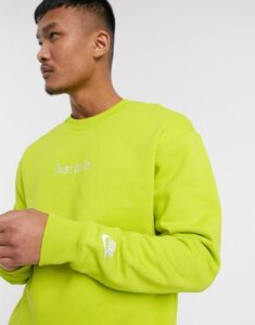 Nike Just Do It crew neck sweat in lime-Green
