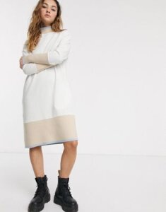 Noisy May midi sweatshirt dress with contrast trims in cream-Multi