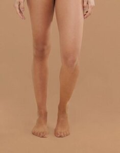 Nubian Skin Matte 10 Denier Nude Tights In Warm-Beige