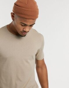 Only & Sons longline curved hem t-shirt in stone