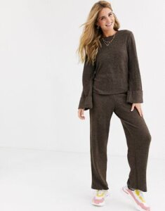 Pieces knitted flared pants two-piece-Brown